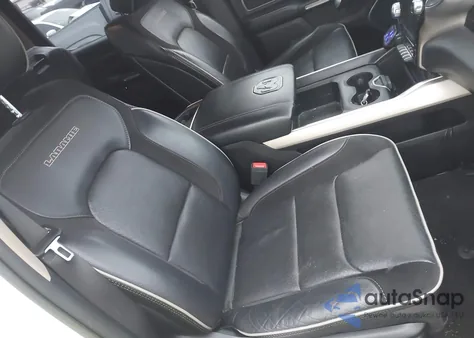 2020 Ram 1500 Laramie 4X4 5'7 Box from USA, damaged, VIN 1C6SRFJT9LN365382